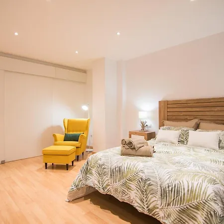 Apartment Tuguest Alhondiga Granada