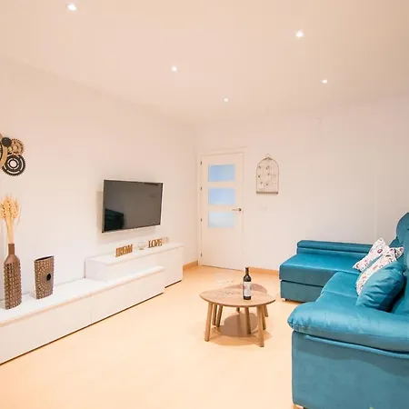 Tuguest Alhondiga Apartment Granada